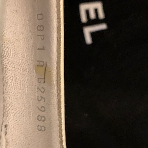 Chanel peep toe platforms sz 41 - Picture 16 of 16